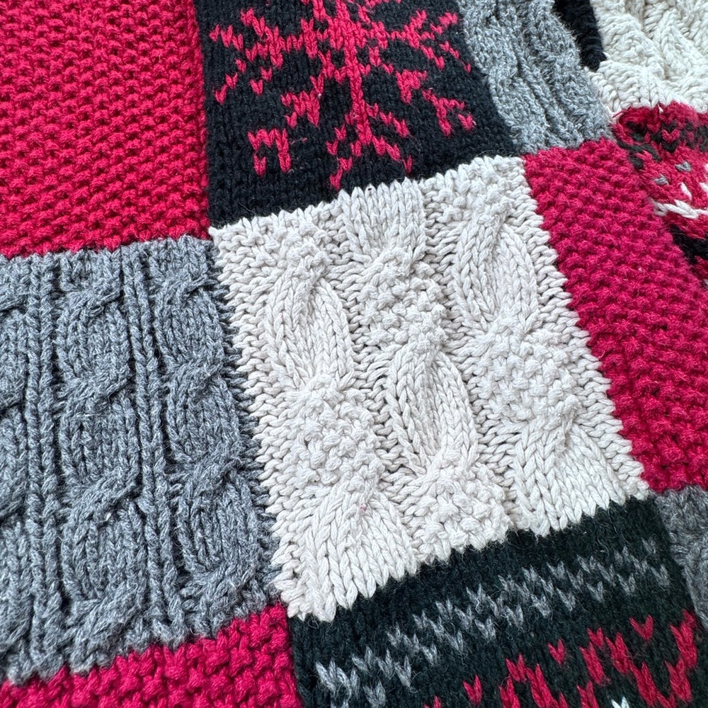 August Max Nordic Christmas Patchwork Snowflake C… - image 3